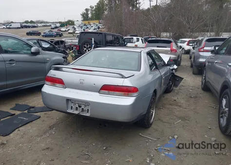 2001 Honda Prelude z USA, uszkodzony, nr VIN JHMBB62411C007754